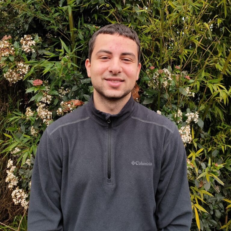 Antón, volontaire européen en environnement au Mas Mireille